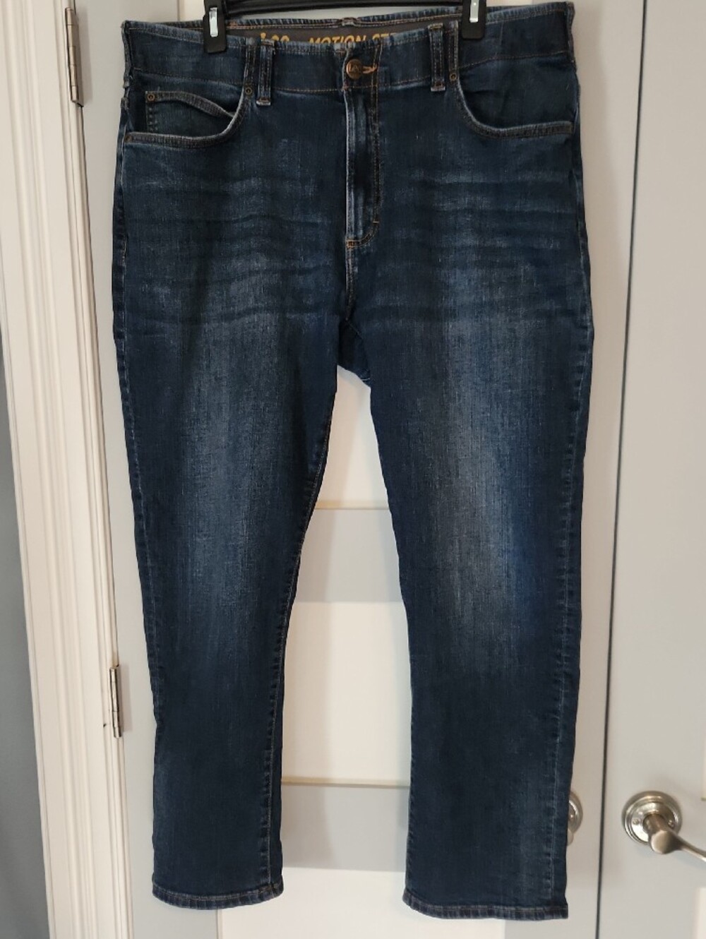 Lee Dark Blue Men's Jeans, size 38x30.